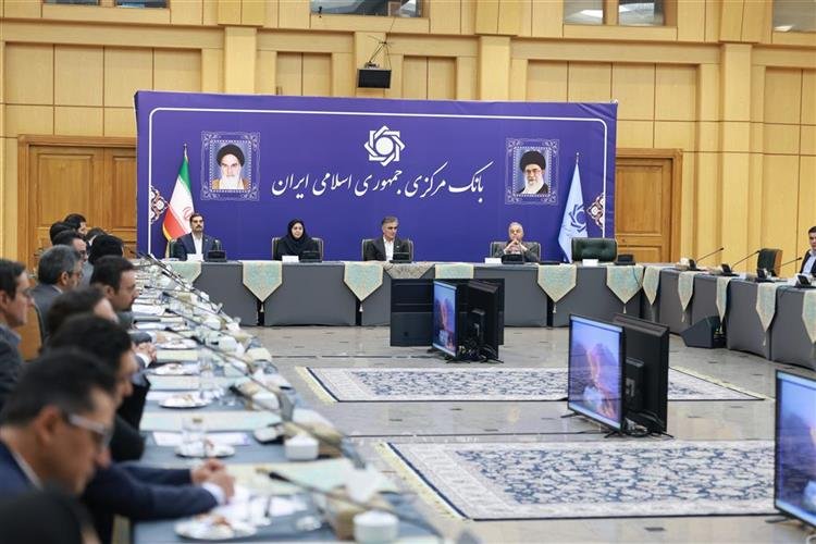 بانک مرکزی از مقررات تازه فین‌تک‌ها و ادامه گفت‌وگو با فعالان اقتصاد دیجیتال خبر داد